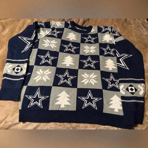 NFL Dallas Cowboys Christmas Sweater size XL - Picture 2 of 6